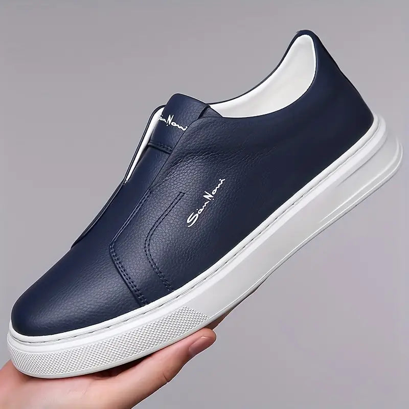 Nahkaiset slip-on kengät