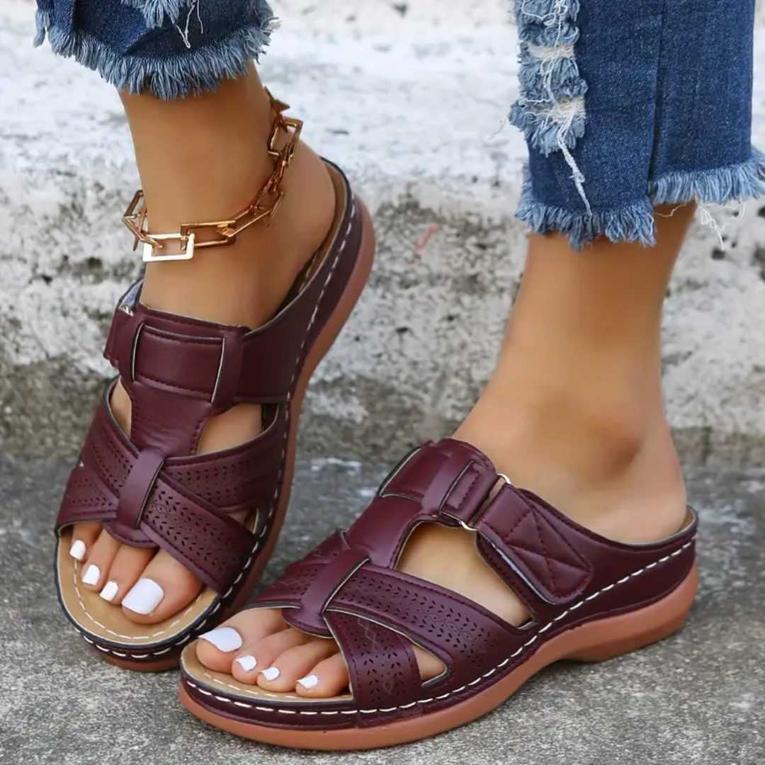 Vivian – Ergonomiset Sandalit