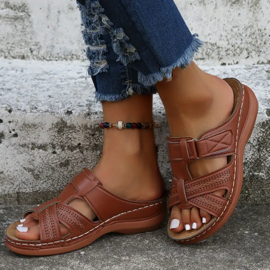 Vivian – Ergonomiset Sandalit