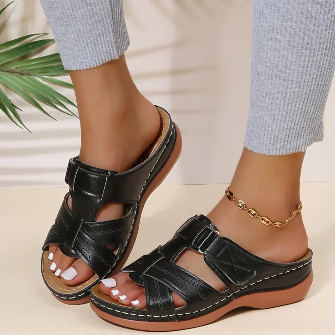 Vivian – Ergonomiset Sandalit