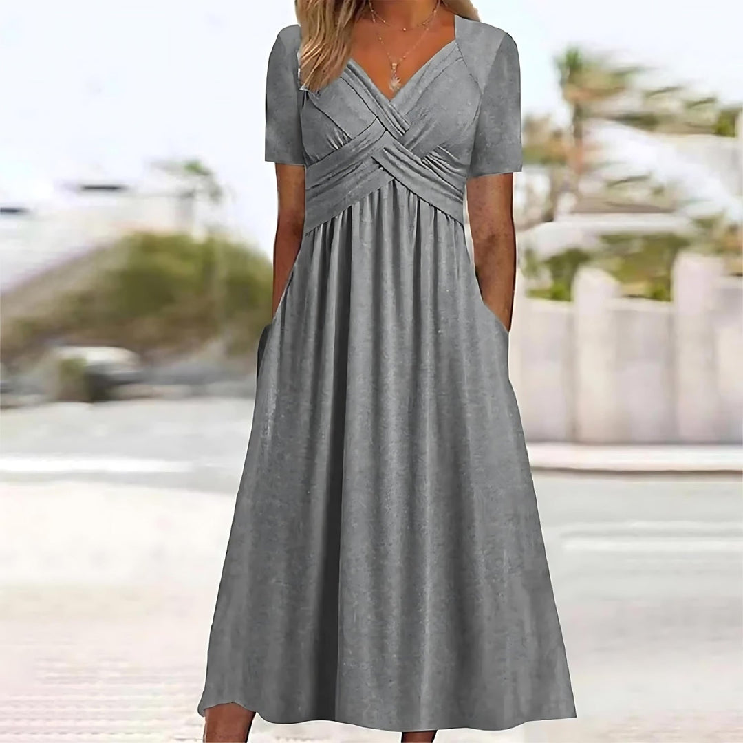 https://cdn.shopify.com/s/files/1/0828/5949/1658/files/NoraNielsenButikP3.jpg?v=1776233637