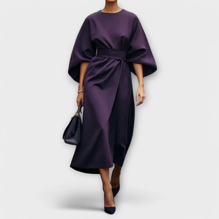 Sonia - Tyylikäs mekko in kanssa hiha