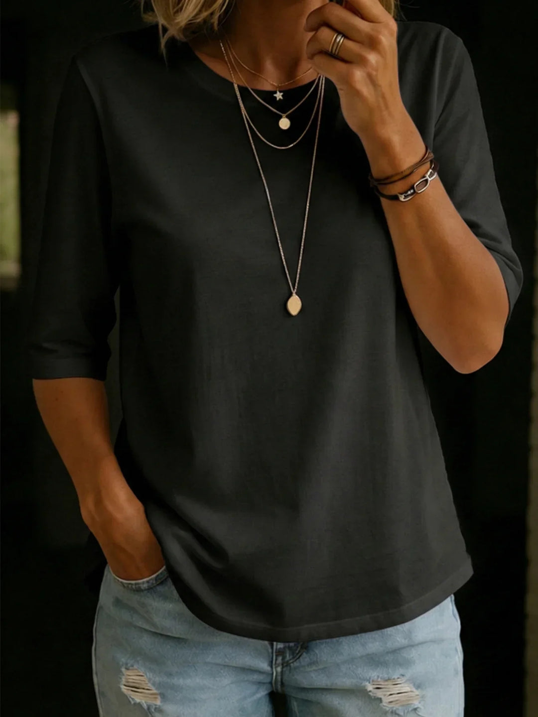 Calvera | Essential Comfort Tee