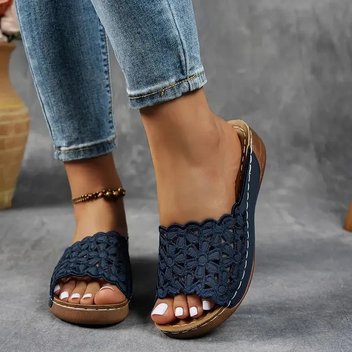 Delilah – Ergonomiset Sandalit